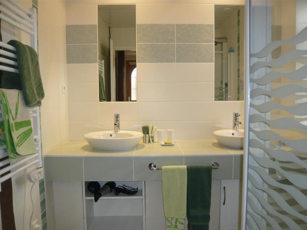 Chambres D'Hotes Grange Carree Saint-Rémy Стая снимка