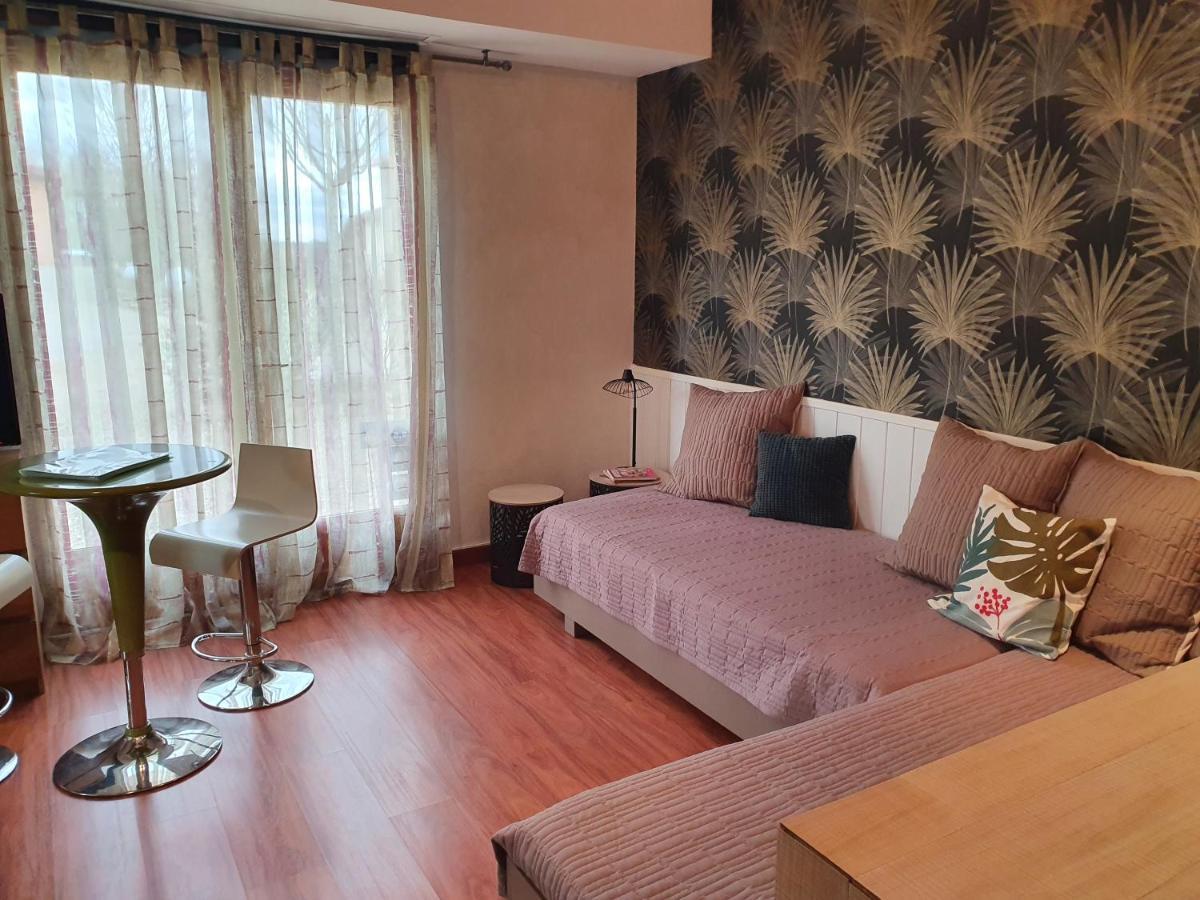 Chambres D'Hotes Grange Carree Saint-Rémy Екстериор снимка
